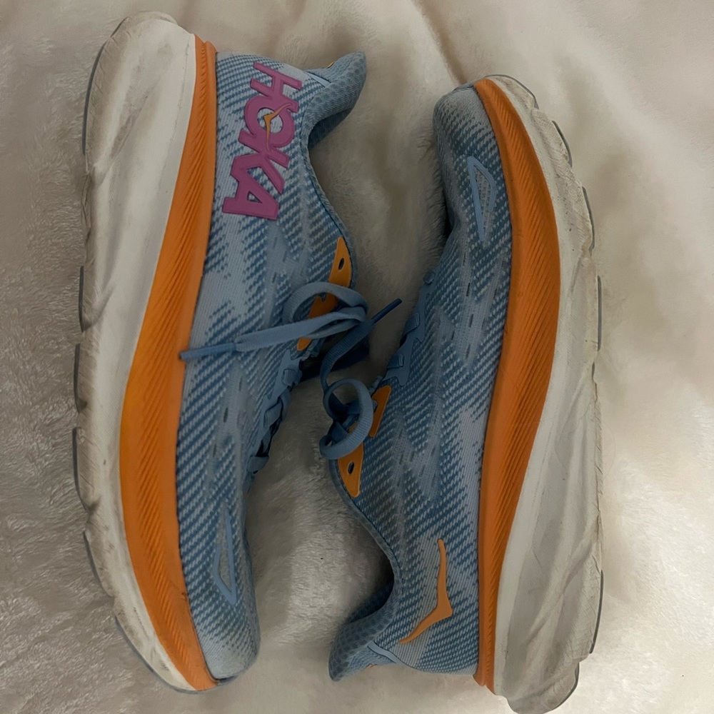 Women’s Hoka Clifton 9